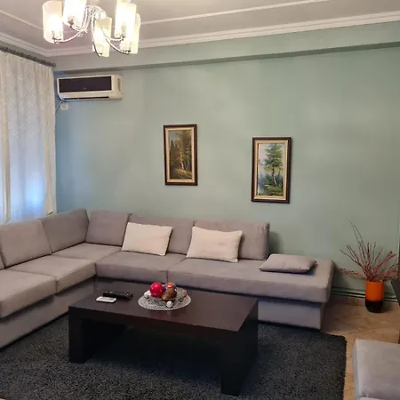 Cozy & Spacious - Centre Wilson Square Appartement Tirana