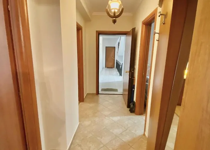 Cozy & Spacious - Centre Wilson Square Apartament