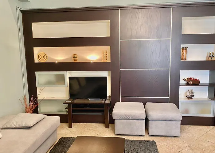 Cozy & Spacious - Centre Wilson Square *